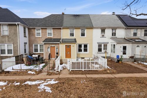 25 Langley Pl, New Brunswick, NJ, 08901-3248 | Card Image