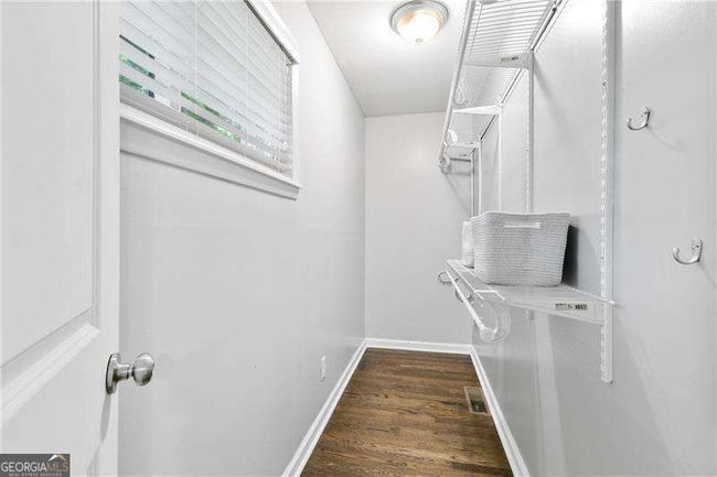 2337 Elmwood Cir Se, House other with 3 bedrooms, 3 bathrooms and null parking in Atlanta GA | Image 15