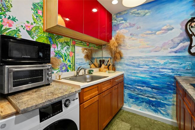 11 - 274 Dune Rd, Condo with 1 bedrooms, 1 bathrooms and null parking in Southampton NY | Image 11