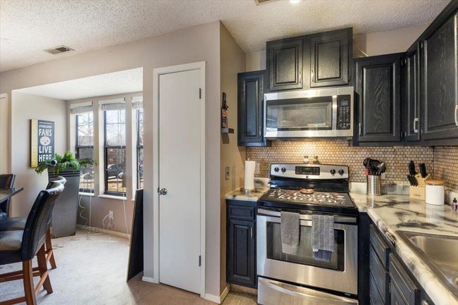 15-2B - 92 Waters Edge Ct, Condo with 3 bedrooms, 2 bathrooms and null parking in LAKE OZARK MO | Image 11