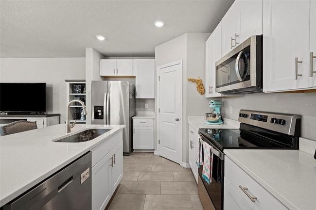 2760 Scarlet Bay Pl, Townhouse with 3 bedrooms, 3 bathrooms and null parking in BRANDON FL | Image 12