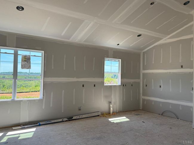 8666 Hat Creek Rd, House other with 3 bedrooms, 2 bathrooms and null parking in Brookneal VA | Image 17