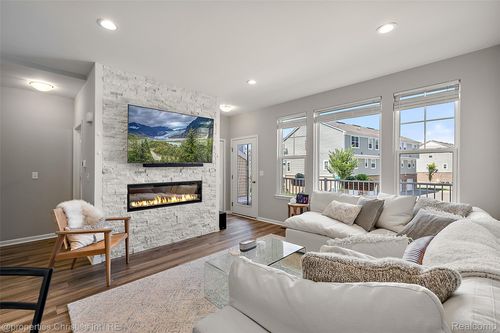 224 Sean St, Brighton, MI, 48116-3508 | Card Image