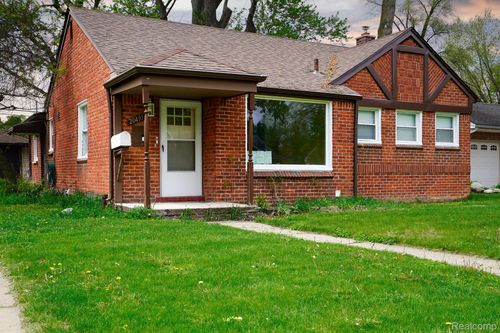 20491 Sumner, Redford, MI, 48240-1032 | Card Image