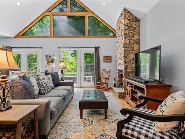 48 Grouse Thicket Rd, House other with 3 bedrooms, 3 bathrooms and null parking in Mars Hill NC | Image 7