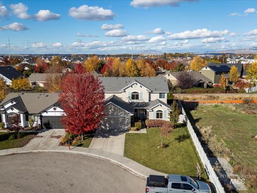 4902 W Torana St, Meridian, ID, 83646-3304 | Card Image