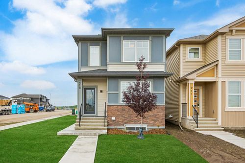 215 Belvedere Crescent Se, Calgary, AB, T2A7Y5 | Card Image