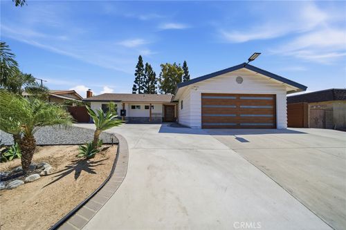 14762 Carfax Dr, Tustin, CA, 92780-6158 | Card Image