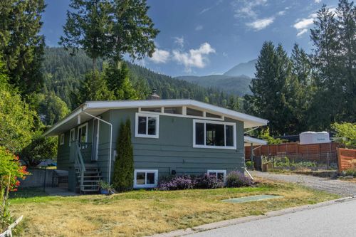 841 Upper Cres, Britannia Beach, BC, V8B1J2 | Card Image