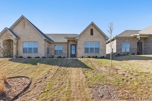 117 Edgewood Cir, Little Rock, AR, 72223-4970 | Card Image