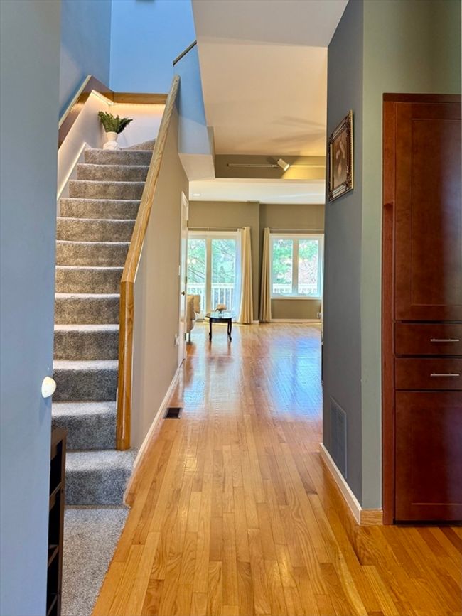 8 - 8 Kendalls Ml, Condo with 2 bedrooms, 2 bathrooms and 1 parking in Woburn MA | Image 10