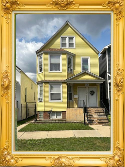 3718 N Spaulding Ave, Chicago, IL, 60618-4439 | Card Image