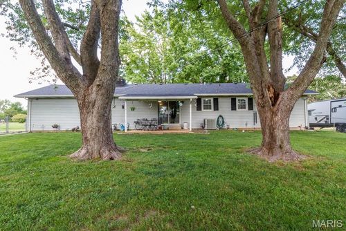 1515 Rader Dr, Lebanon, MO, 65536-3941 | Card Image