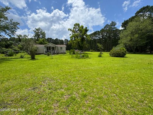 5669 Deerfield Pl Ne, Winnabow, NC, 28479-5003 | Card Image