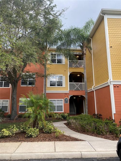 unit-11305-4207 S Dale Mabry Hwy, TAMPA, FL, 33611-1442 | Card Image