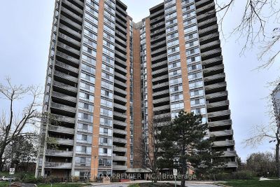 1901 - 10 Martha Eaton Way, Condo with 2 bedrooms, 2 bathrooms and 2 parking in North York ON | Image 3