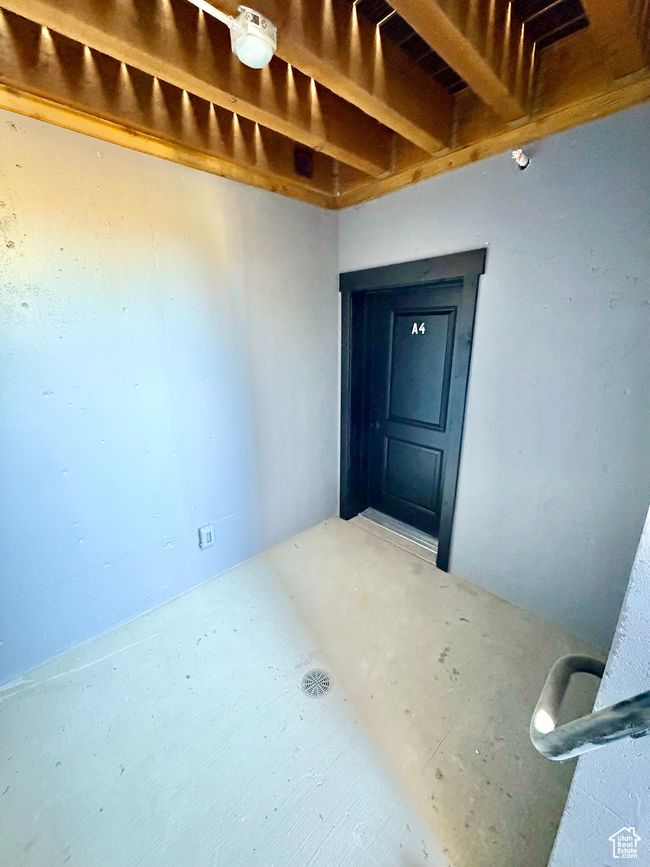 Doorway to property | Image 12