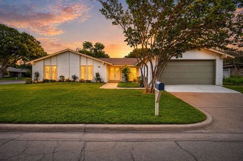 15745 Havenrock Cir, Dallas, TX, 75248-4271 | Card Image