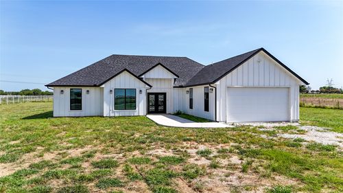 12480 Doyle Rd, Krum, TX, 76249-3390 | Card Image
