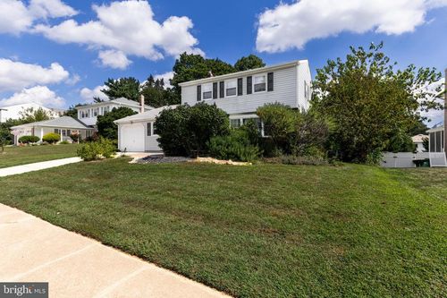 121 Decker Dr, Newark, DE, 19711-3846 | Card Image