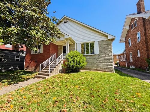 1605 Lexington Ave, Ashland, KY, 41101-2744 | Card Image