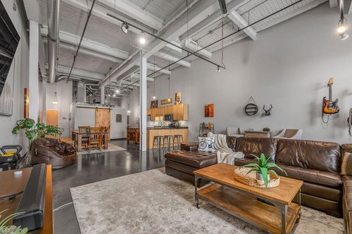 111-201 Price Road, Lexington, KY, 40511 | Card Image