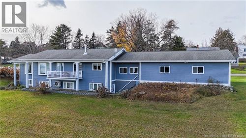 26 First St, Plaster Rock, NB, E7G1N4 | Card Image