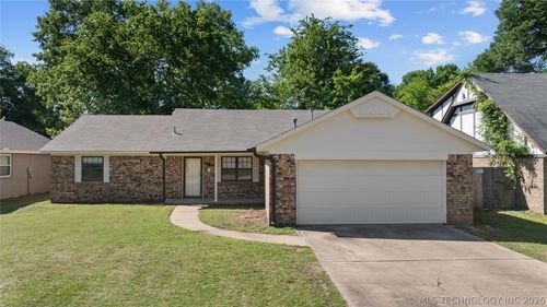 1929 W Oakridge Street, Broken Arrow, OK, 74012 | Card Image