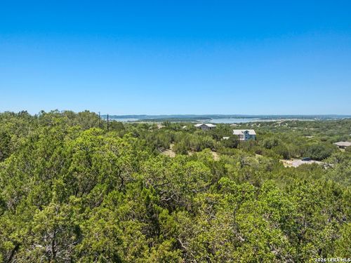 541 La Paloma Dr, Canyon Lake, TX, 78133-2178 | Card Image