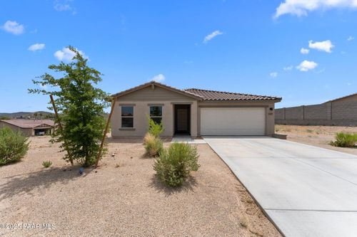 605 Vista Ridge Ct, Wickenburg, AZ, 85390-1662 | Card Image