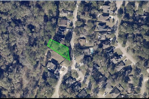 17503 Typhoon Way, Crosby, TX, 77532-4127 | Card Image