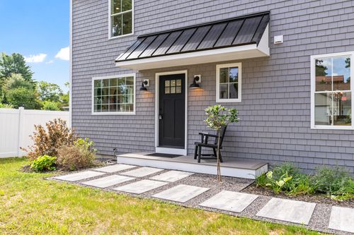 222 Ludlow St, Portland, ME, 04102-1808 | Card Image