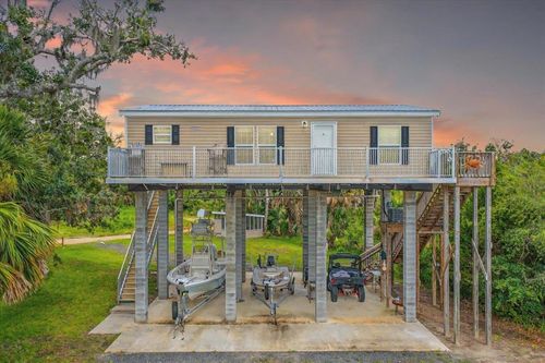 5829 E Scallop Ln, PERRY, FL, 32348-1615 | Card Image