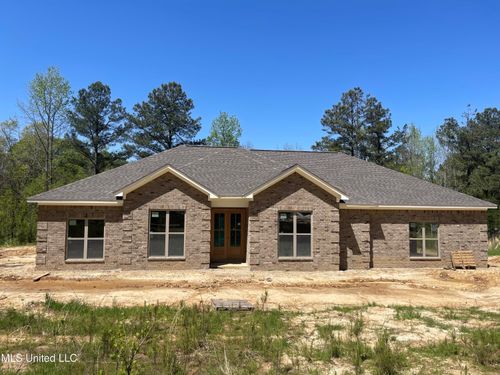 368 Magnolia Cir, Sarah, MS, 38665-3774 | Card Image