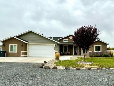 334 7th Ave West, House other with 3 bedrooms, 2 bathrooms and 2 parking in Wendell ID | Image 2