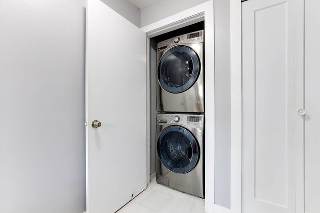 1257 Nestor St, House other with 6 bedrooms, 4 bathrooms and 2 parking in Coquitlam BC | Image 26
