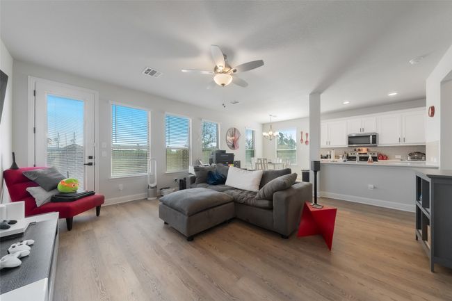 6801 Joelene Rae Dr, House other with 3 bedrooms, 3 bathrooms and null parking in Arlington TX | Image 7