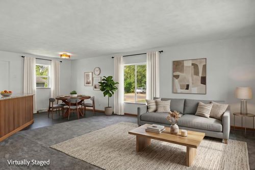 207 S Rutland Avenue, Brooklyn, WI, 53521 | Card Image