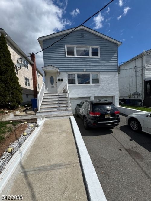 468 Boyden Ave, Maplewood, NJ, 07040-3005 | Card Image