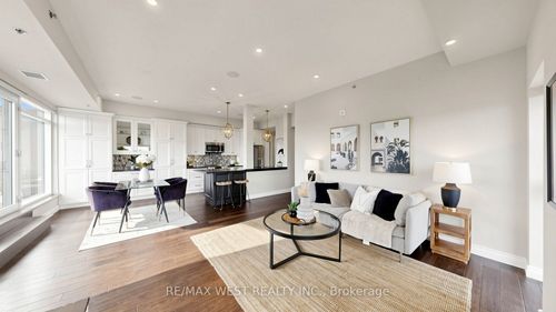 605-34 Plains Rd E, Burlington, ON, L7T0B9 | Card Image