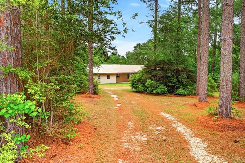 170 Horseshoe Ln, Carriere, MS, 39426-8360 | Card Image