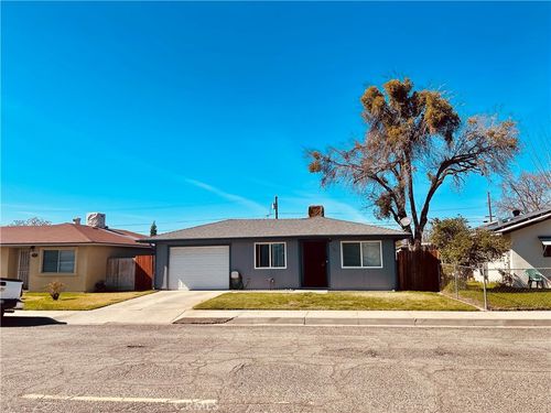 704 Colusa Ave, Chowchilla, CA, 93610-3112 | Card Image