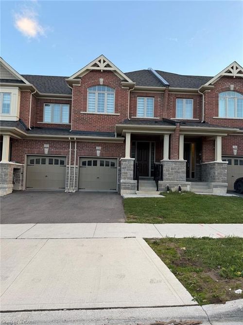 220 Broadacre Dr, Kitchener, ON, N2R0S6 | Card Image