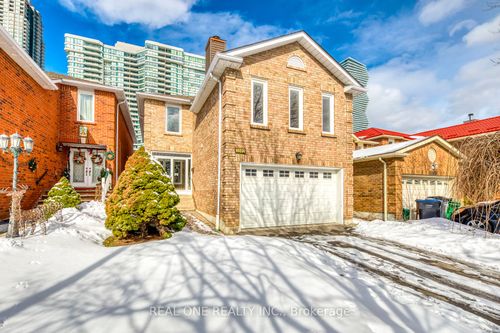 3582 Italia Cres, Mississauga, ON, L5B3T5 | Card Image