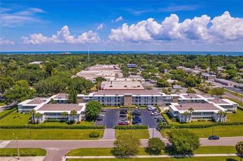 apt-221-6100 12th St S, ST PETERSBURG, FL, 33705-5660 | Card Image