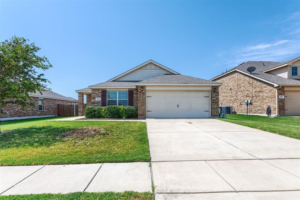 Cyrus St, Anna, TX 75409