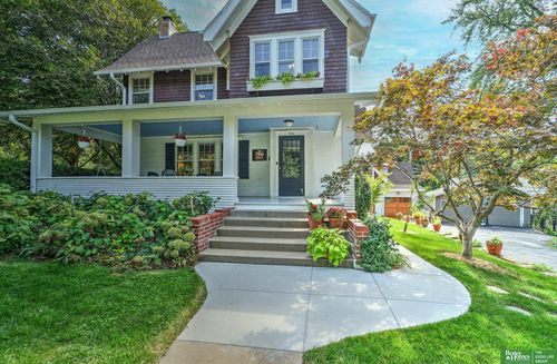 5201 Cass St, Omaha, NE, 68132-2818 | Card Image