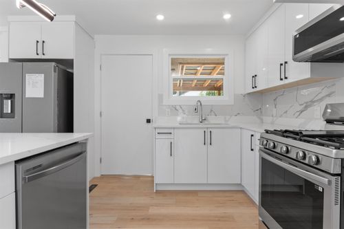 524 Rupert St, Hope, BC, V0X1L0 | Card Image