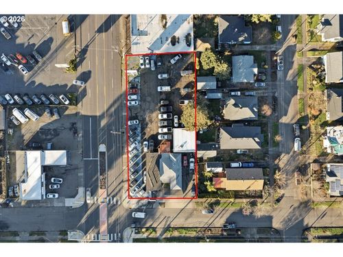 150 Se 82nd Ave, Portland, OR, 97216-1004 | Card Image