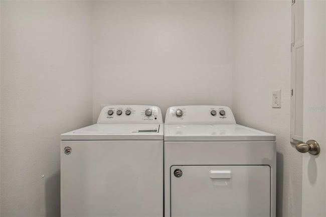 8027 Broad Pointe Dr, House other with 3 bedrooms, 2 bathrooms and null parking in Zephyrhills FL | Image 22